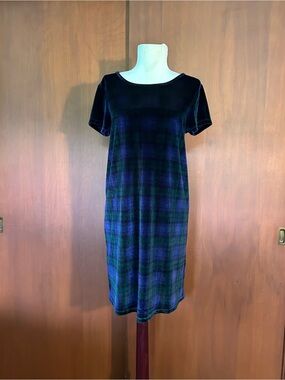 Vineyard Vines Velvet Plaid Dress